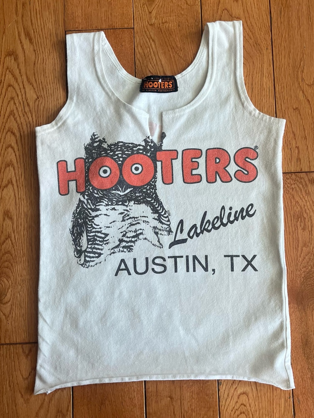 Hooters Vintage Tank Top